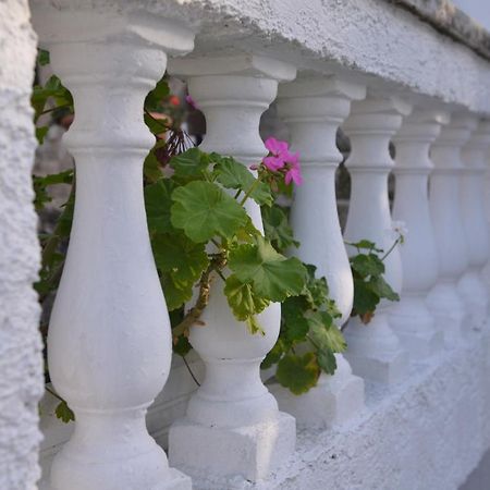 Troullos Traditional Homes Αρχάνες Εξωτερικό φωτογραφία