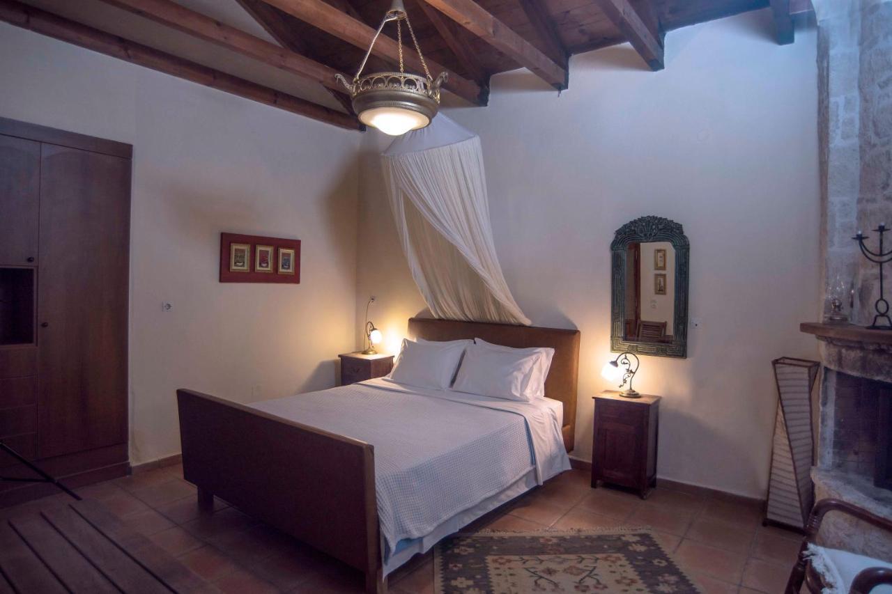 Troullos Traditional Homes Αρχάνες Εξωτερικό φωτογραφία